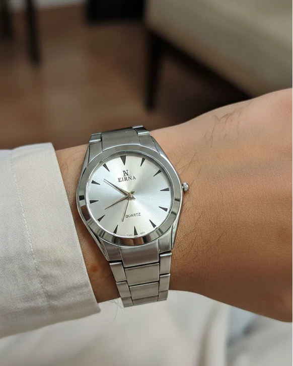 Round Dial Women's Watch