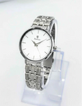 Round Dial Women's Watch