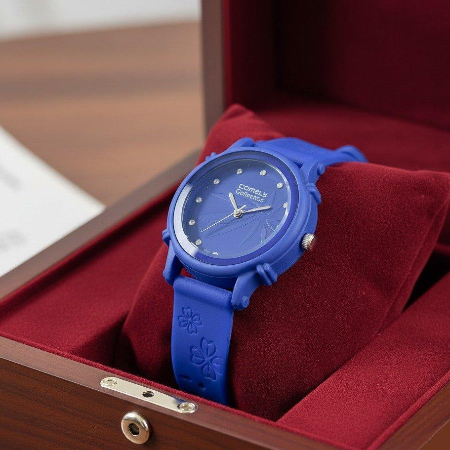 Round Leaf Dial Rubber Strap Women's Watch