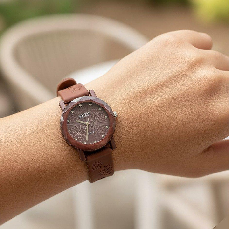 WHL Round Flower Rubber Strap Women's Watch