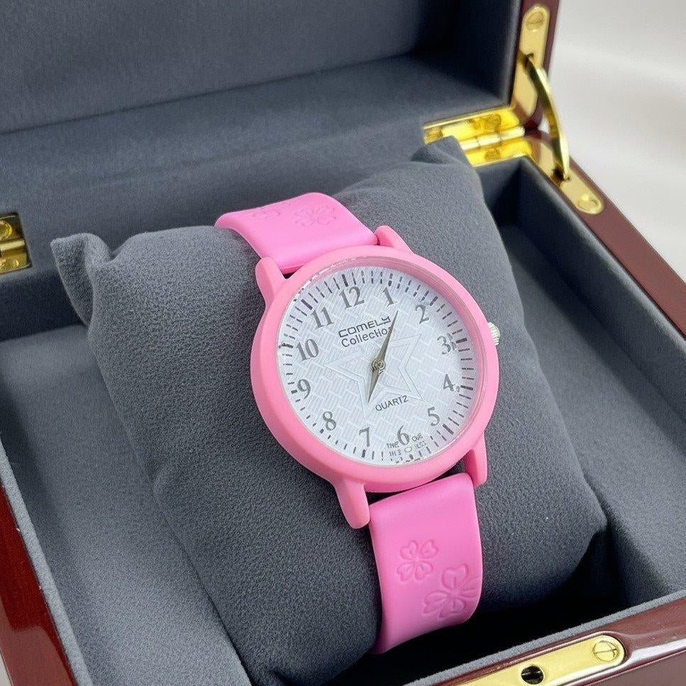 Star White Dial Rubber Strap Women's Watch