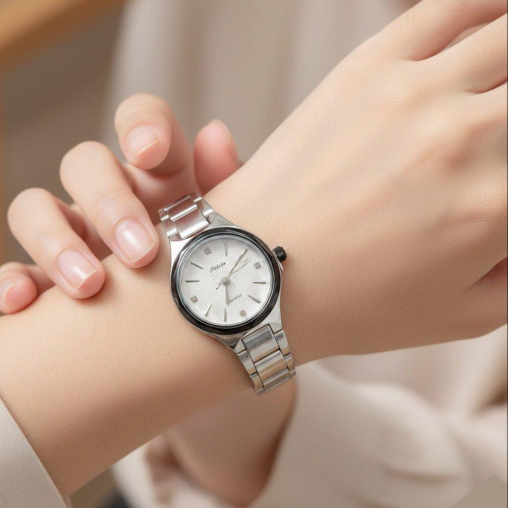 Round Dial Women's Watch