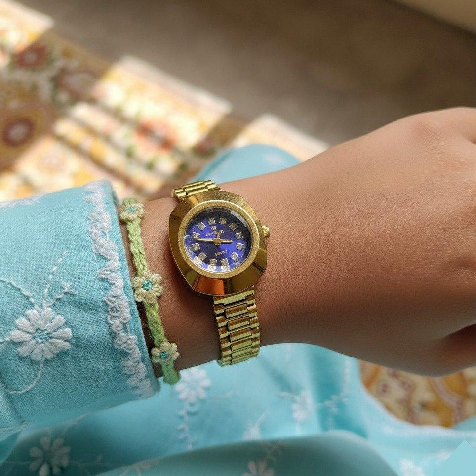 Round Dial Link Women's Watch