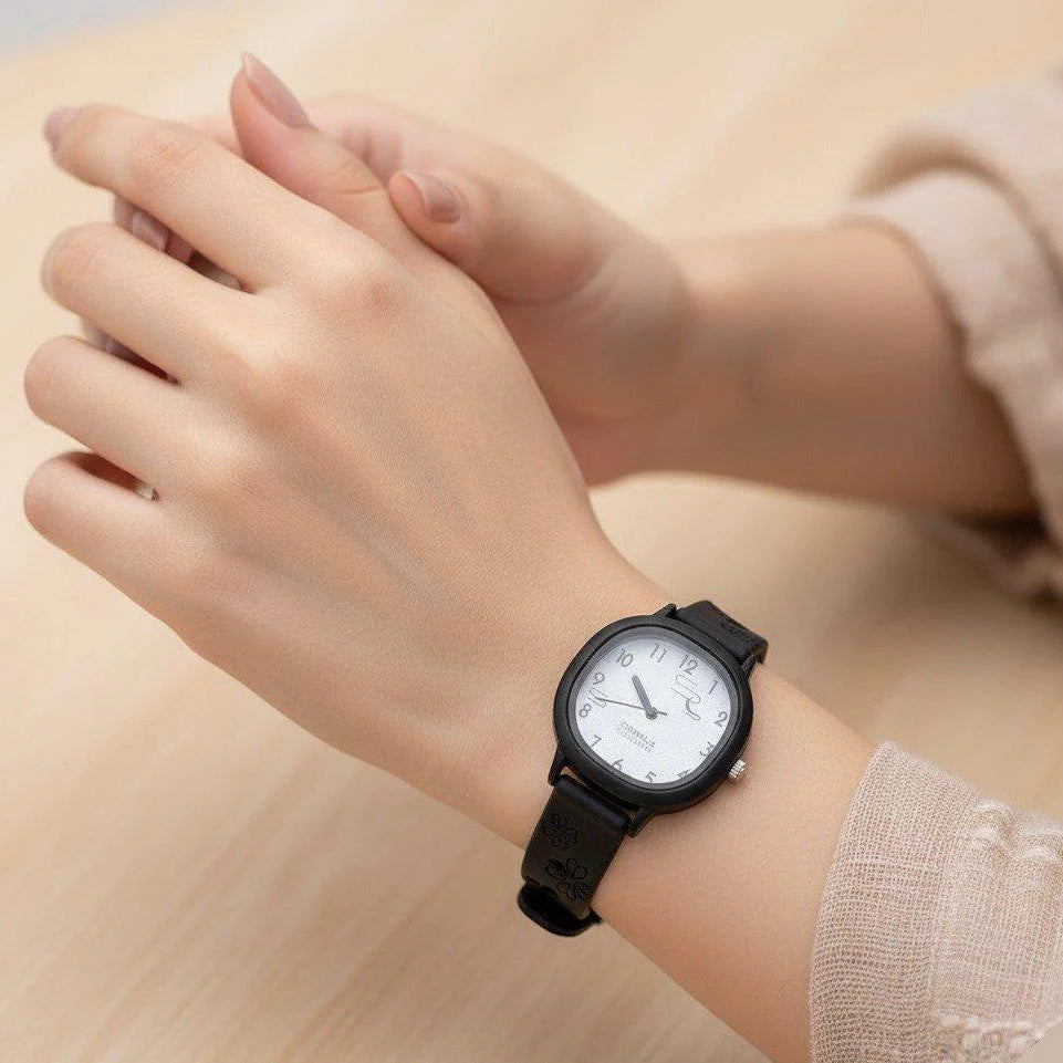 WHL Round Flower Rubber Strap Women's Watch