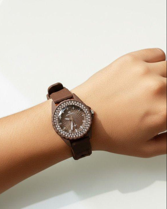WHL Round Rhinestone Women's Watch